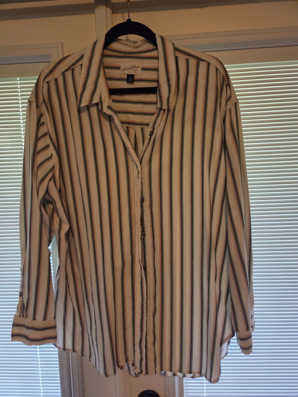 Universal Thread Women’s Stripe Button-Up Shirt